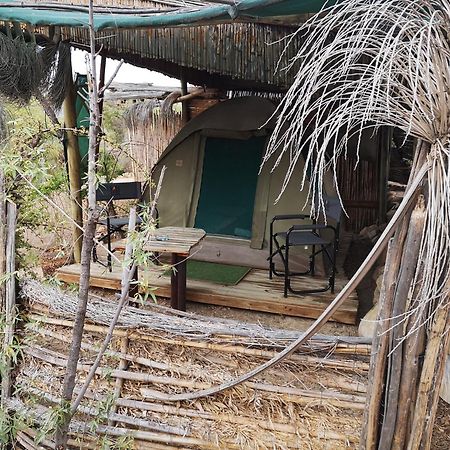 Amber Lagoon Backpackers Lodge Vleirivier Ruang foto