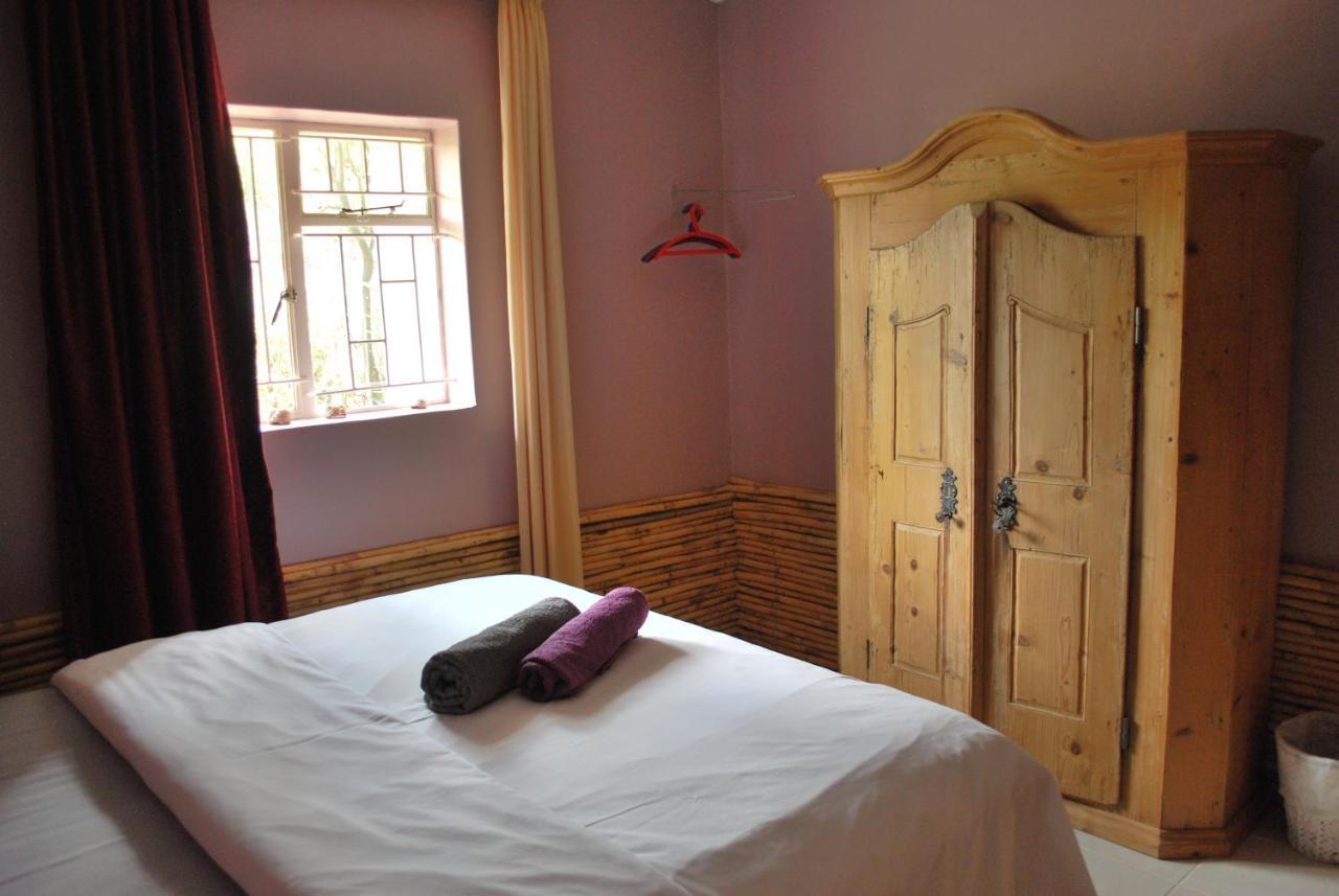 Amber Lagoon Backpackers Lodge Vleirivier Bagian luar foto