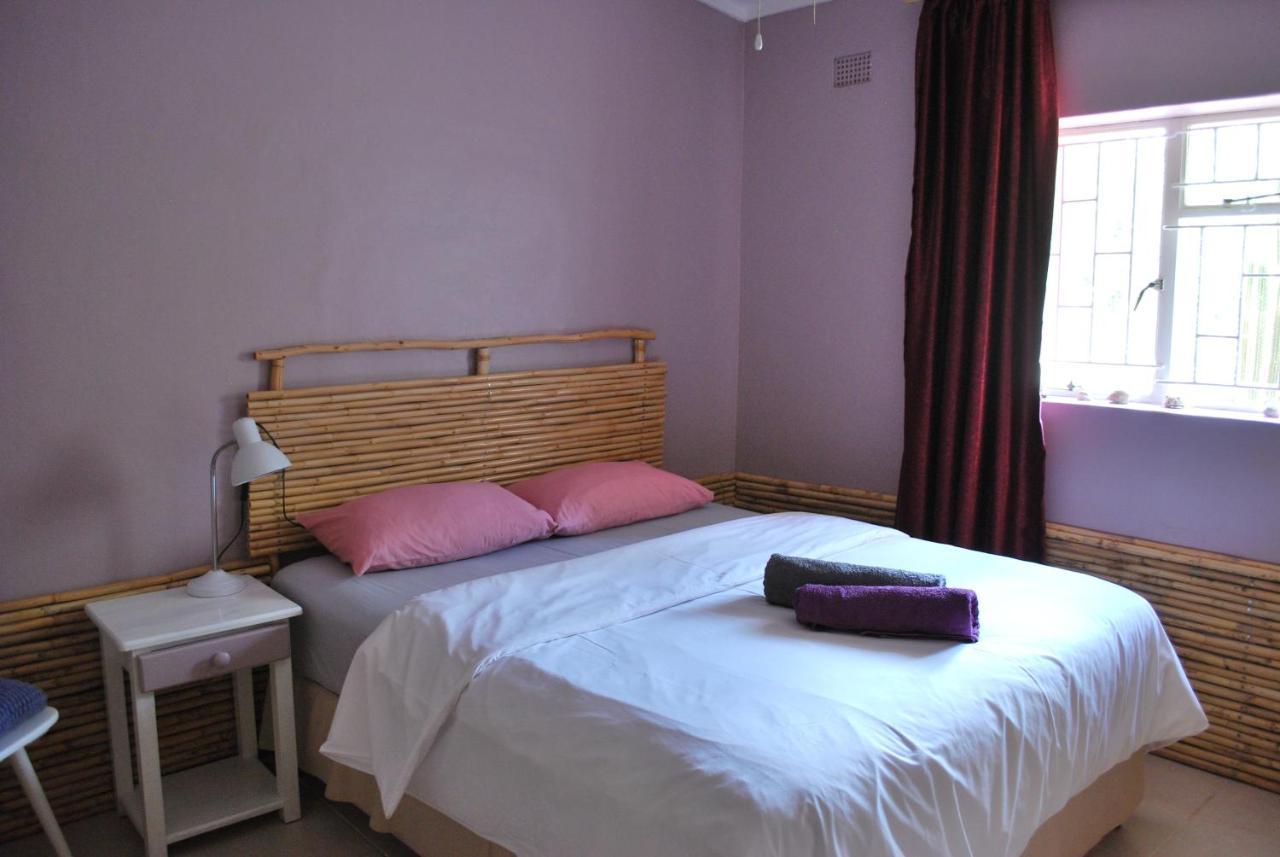 Amber Lagoon Backpackers Lodge Vleirivier Bagian luar foto