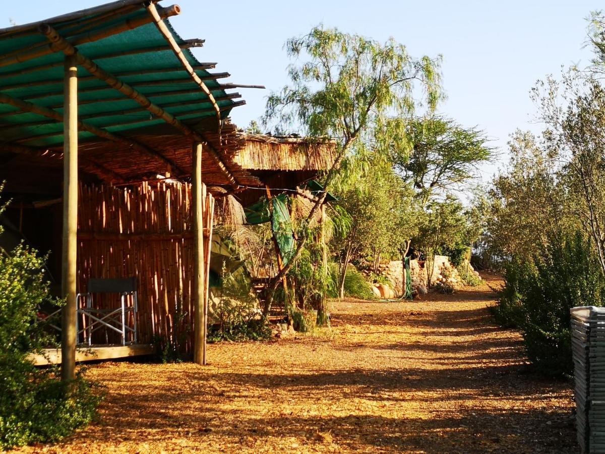 Amber Lagoon Backpackers Lodge Vleirivier Bagian luar foto
