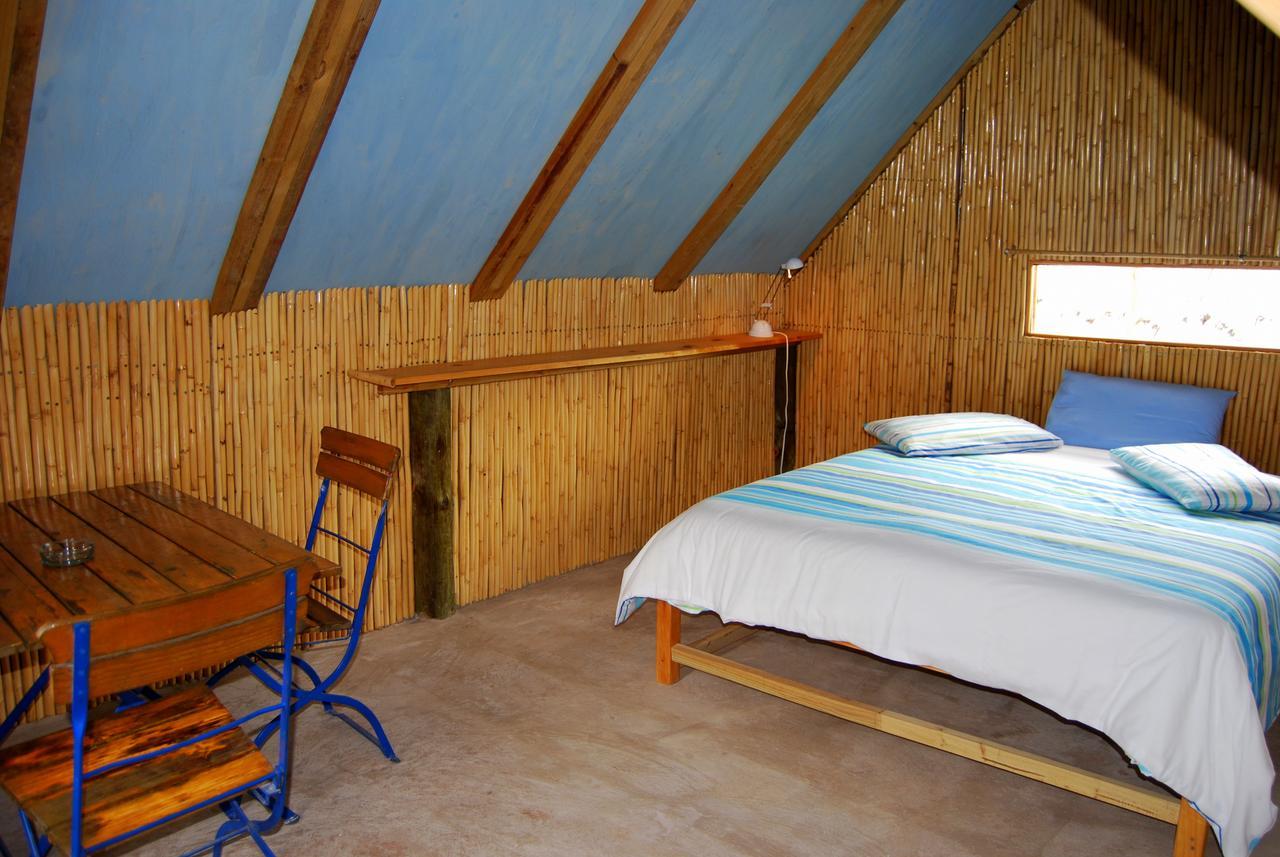 Amber Lagoon Backpackers Lodge Vleirivier Bagian luar foto